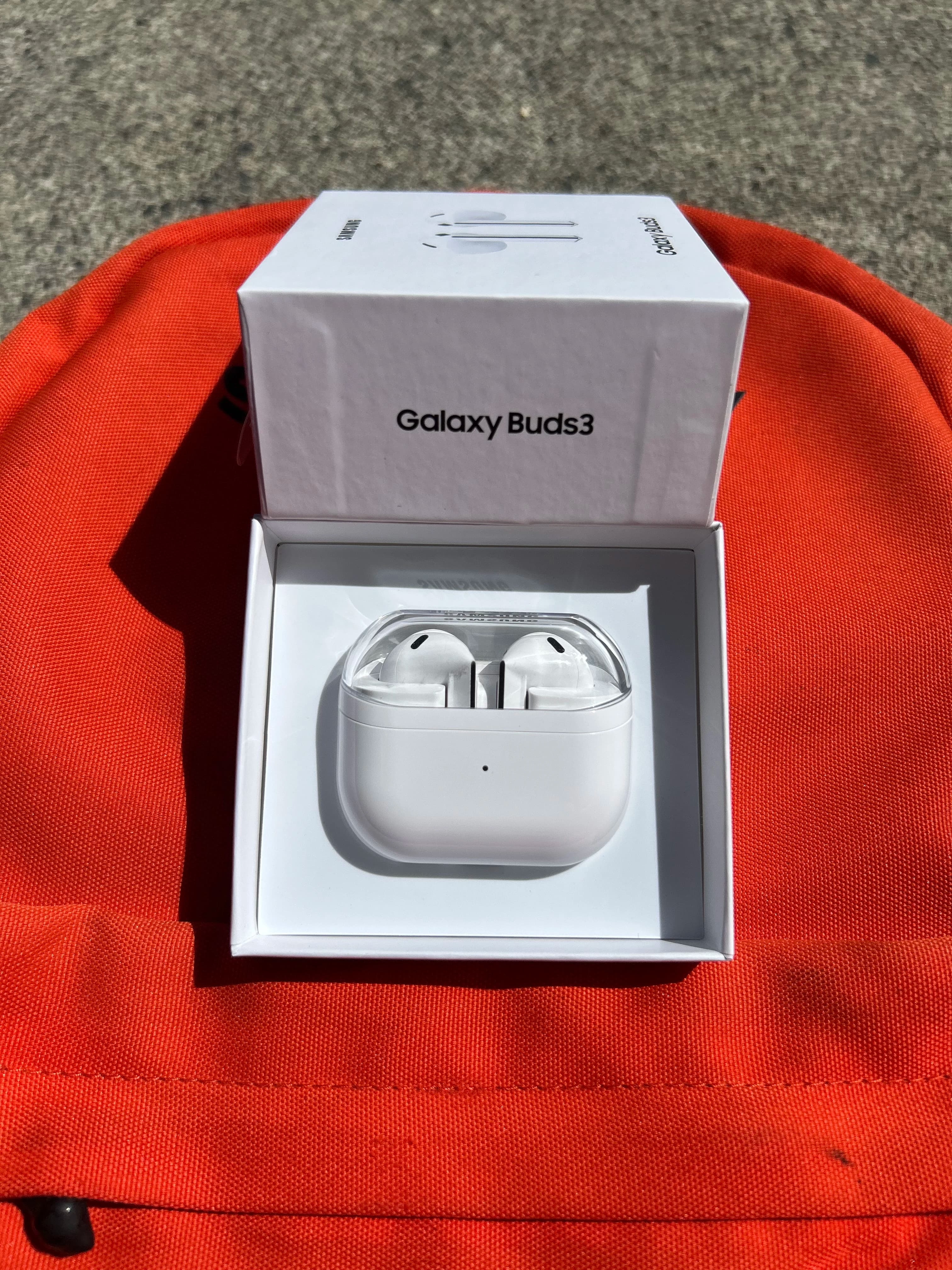 SAMSUNG GALAXY BUDS 3